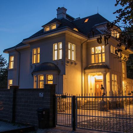 Ertlova Vila Jablonec nad Nisou Exterior foto